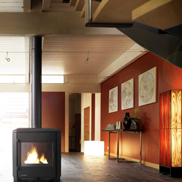 Puis-je installer un poêle dans une maison en bois ou une maison BBC ?
